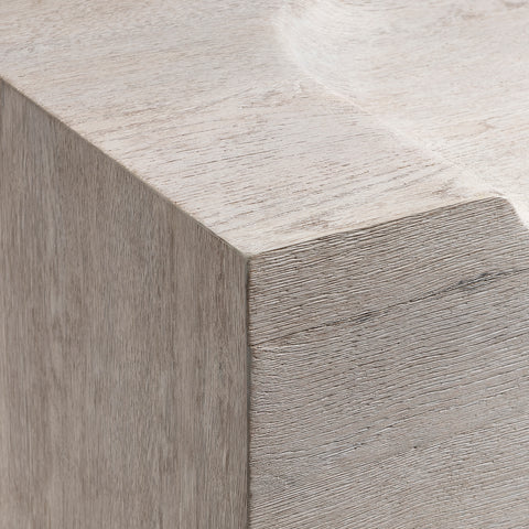 Amirus Bench