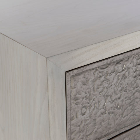 Ware Dresser