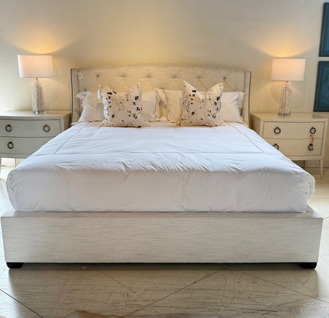 King Bernhardt Jordan Button-Tufted Wing Bed