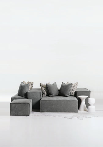 Isabelle Accent Table