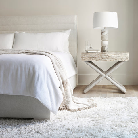 Sereno Panel Bed