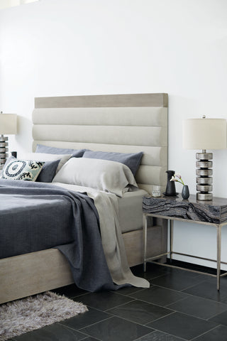 Linea Panel Bed